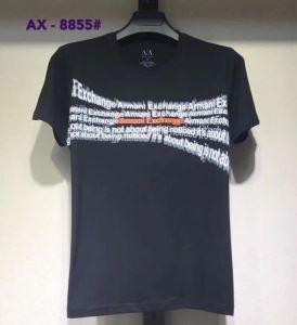 Short -sleeved t -shirt dành cho người lớn, những người nổi tiếng Armani thanh lịch cũng là một lựa chọn đa thể thương hiệu của Armani Multi Multi See trong bộ sưu tập mùa xuân / hè 2019