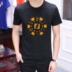 Short -sleeved t -shirts, đặc biệt là chủ đề của chủ đề 2 có màu 2 màu mùa xuân / mùa hè mùa xuân / mùa hè vào mùa xuân / hè, mùa xuân / mùa hè có các mặt hàng mới phổ biến của Fedi 2019SS _ Fendi fendi_ Thương hiệu giá rẻ (lớn nhất )