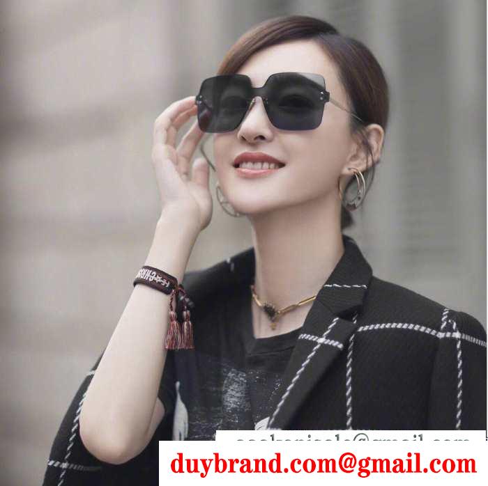 人気ファッション雑誌でも掲載 ディオール dior ネックレス 2019春夏オシャレに注目