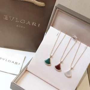 Thương hiệu hot nhất là chiếc vòng cổ cổ điển mùa hè mới nhất của Bulgari Bvlgari 3 -Color Lựa chọn _ Bulgari BVlgari_ Thương hiệu giá rẻ 