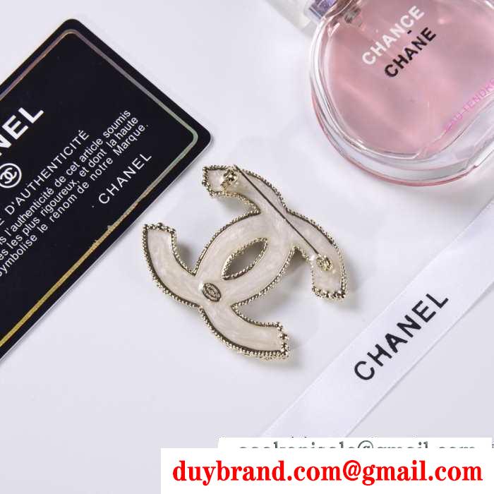 ブローチ  chanel 今季も引き続きブランド 2019ssの人気トレンドファッション