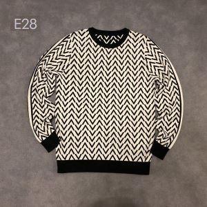 Thời trang mùa đông Valentino với bầu không khí bình thường như mùa thu và mùa đông Valentino 2019 khuyến nghị mặc quần áo vào mùa thu và mùa đông Zip Parker Valentino _ Valentino Valentino_ Thương hiệu giá rẻ (lớn nhất )