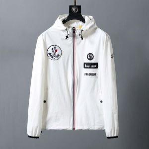 Xu hướng mùa thu và mùa đông này cũng là Moncler Moncler Blouson 2 có ý thức 2019 Fashionable In Fall / Winter_ Moncler Moncler_ Thương hiệu giá rẻ 