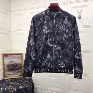 Valentino Valentino Blouson 2 Lựa chọn màu sắc / mùa đông 2019 cho các xu hướng mới nhất và bầu không khí ấm áp _ Valentino Valentino_ Thương hiệu giá rẻ (lớn nhất )