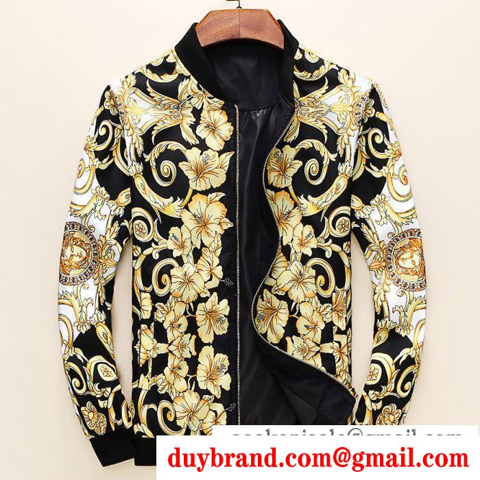 2019秋冬におしゃれな着こなし ヴェルサーチversace ブルゾン 秋冬着こなしも上品に演出