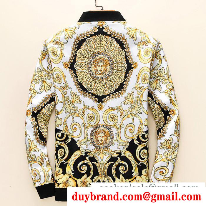 2019秋冬におしゃれな着こなし ヴェルサーチversace ブルゾン 秋冬着こなしも上品に演出