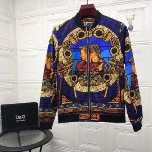 Một phong cách đẹp Versace Versace Blouson 2019 Phong cách mặc quần áo vào mùa thu và mùa đông