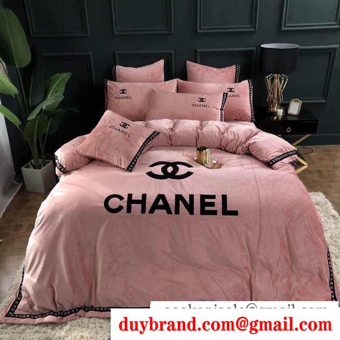 秋冬ナチュラルコーデに大活躍 2019秋冬におすすめ着こなし  chanel 寝具4点セット