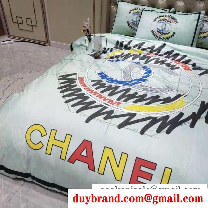 寝具4点セット2019秋冬におすすめ着こなし 秋のこなれカジュアルを思う  chanel