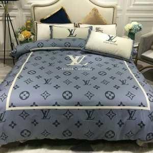   Bộ ga giường Bedding 4 -Piece Set Louis Vuitton thời trang Hợp với xui hướng năm nay  thu /đông 2019 xu hướng mới nhất _ LV ưu đãi 