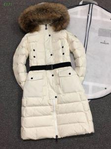Áo khoác xuống Moncler 2019 Mùa thu / Mùa đông cần thiết Moncler Moncler mềm mại và ấm áp và thời trang