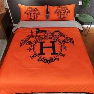 Được đề xuất vào mùa thu / mùa đông 2019 Hermes Hermes Bedding 4 -Piece Set Phong cách tôi muốn trong mùa thu và mùa đông này