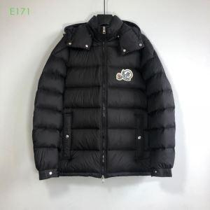 Trendy mới làm việc mới Moncle...