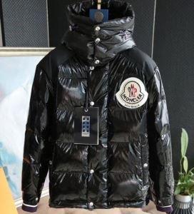 Moncler Down Jacket 2 Lựa chọn...