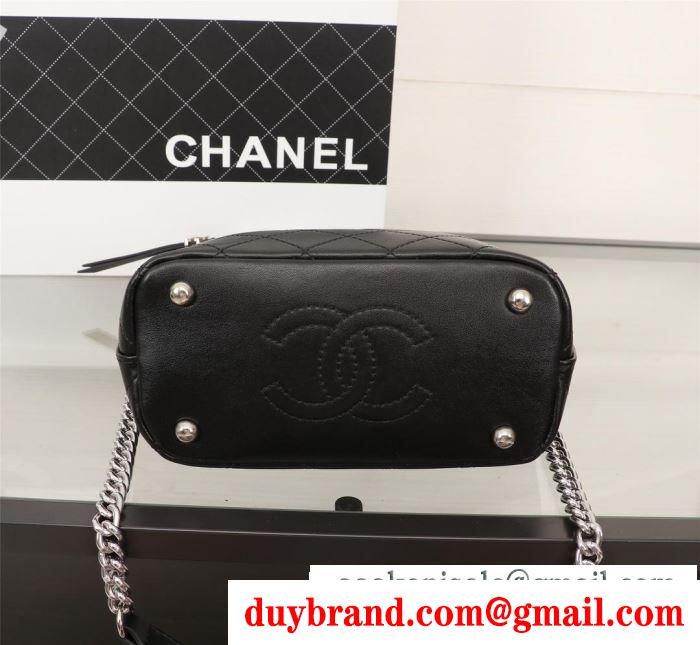 この秋におしゃれでかわいい着こなし  chanel ハンドバッグ 2色可選 2019秋冬の必需品