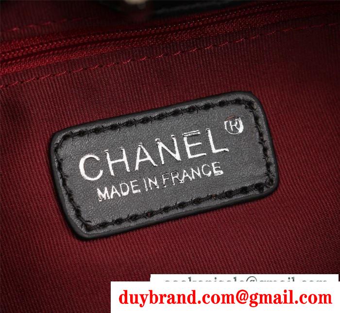 この秋におしゃれでかわいい着こなし  chanel ハンドバッグ 2色可選 2019秋冬の必需品