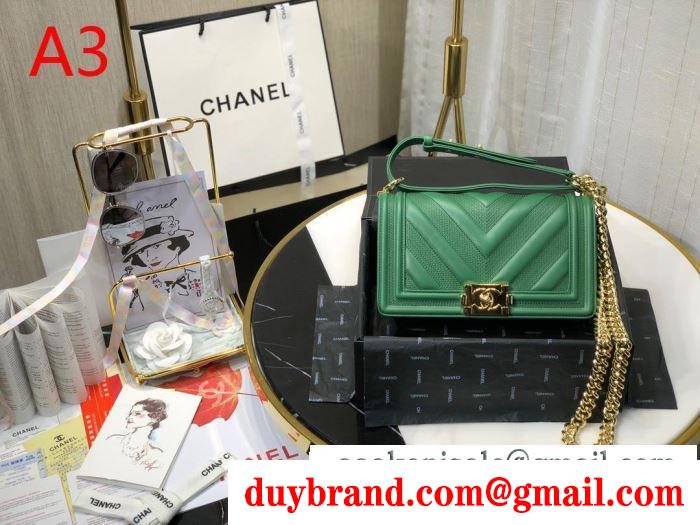 季節感溢れる秋らしいコーデ  chanel 斜め掛けバッグ 3色可選 2019秋冬におすすめ着こなし