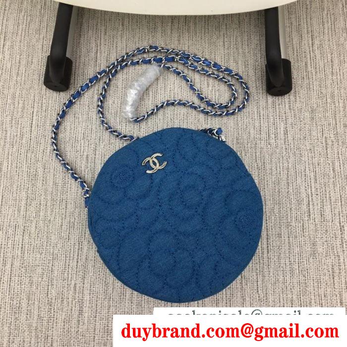 遊び心たっぷり秋冬コーデ  chanel 斜め掛けバッグ 2色可選 2019秋冬におすすめ着こなし