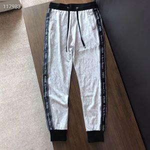 Thành công lớn từ mùa thu Dior Easy để tạo ra một bầu không khí của Dior mùa thu và mùa đông kết thúc vào mùa thu và mùa đông mùa thu / mùa đông tự nhiên Corde