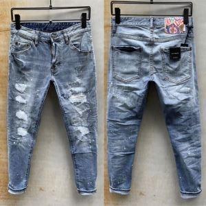 Các tọa độ mùa đông cũng làm cho chúng những hình ảnh thanh lịch của quần jeep dsquared2_dsquared3_ Thương hiệu giá rẻ 