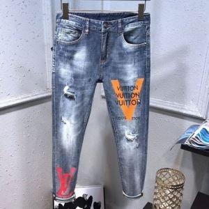 Louis Vuitton Winter Winter Tạo các mặt hàng phổ biến dễ thương và dễ dàng Louis Vuitton Jeans tạo ra phong cách mùa thu / mùa đông _ Louis Vuitton Louis Vuitton_ Thương hiệu giá rẻ 