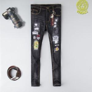 Quần jean màu lạnh Versace Autumn kết thúc vào mùa thu Versace Winter Fashion Corde Width _ Versace Versace_ Thương hiệu giá rẻ 