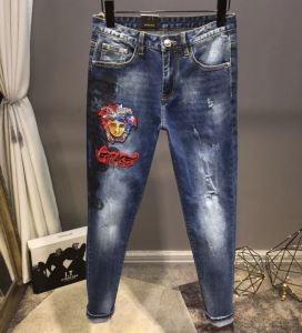 Versace phong cách và dễ thươn...