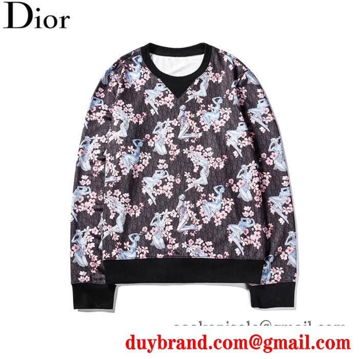 冬の最旬コーデに仕上げる ディオール 秋冬ファッションのマストアイテム DIOR この秋冬に選びたいデザイン 2色可選 プルオーバーパーカー