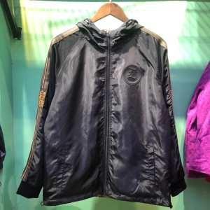 Fendi Fendi Fendi Fendi Fendi Fendi Fendi năm 2019 Thưởng thức thời trang mùa thu / mùa đông bình tĩnh