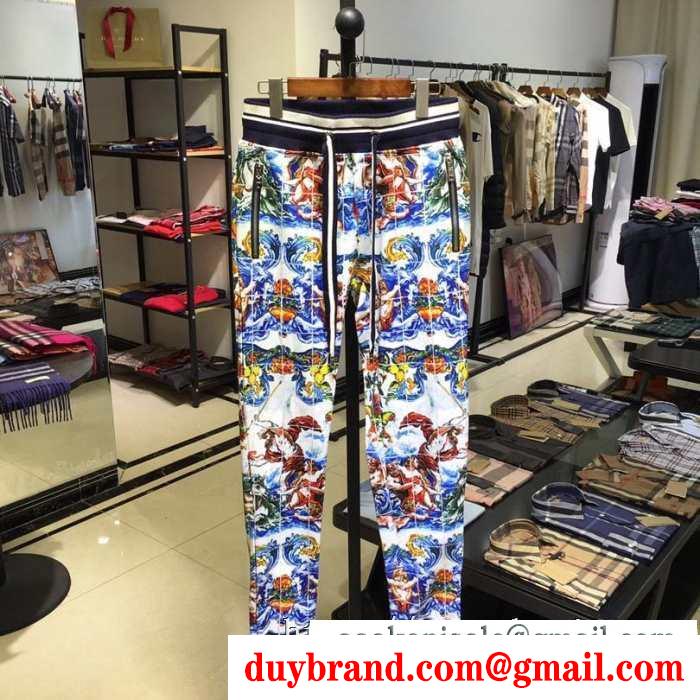 2019秋冬におすすめ着こなし ふんわりまとって暖かお洒落 ドルチェ＆ガッバーナ dolce&gabbana 上下セット