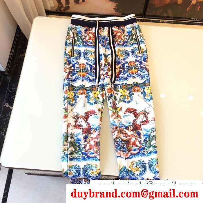 2019秋冬におすすめ着こなし ふんわりまとって暖かお洒落 ドルチェ＆ガッバーナ dolce&gabbana 上下セット