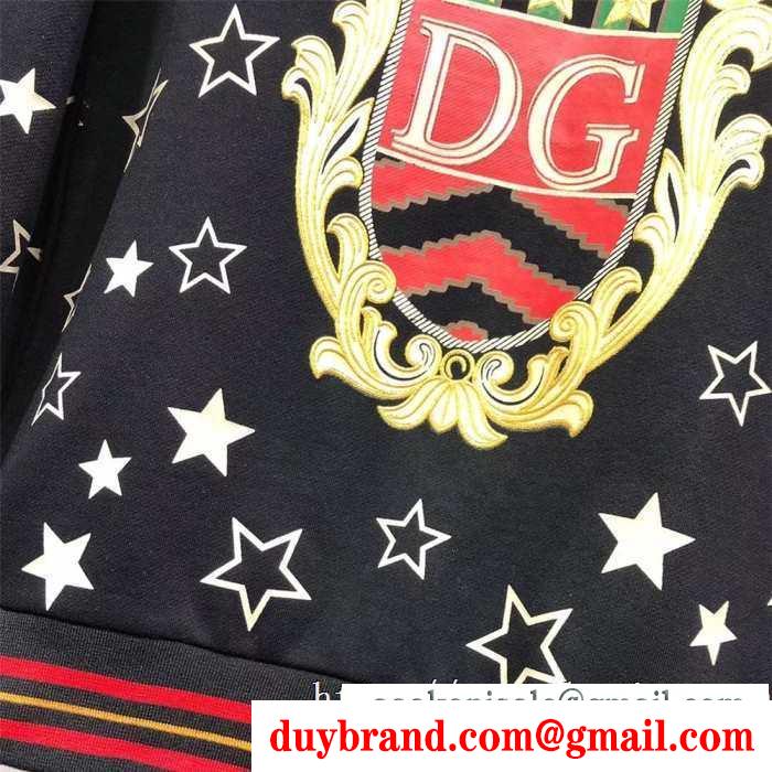 季節感溢れる秋らしいコーデ ルチェ＆ガッバーナ dolce&gabbana プルオーバーパーカー 2019秋冬におしゃれな着こなし