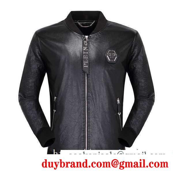 冬ファッションの定番 2019秋冬におしゃれな着こなし フィリッププレイン philipp plein デニムジャケット