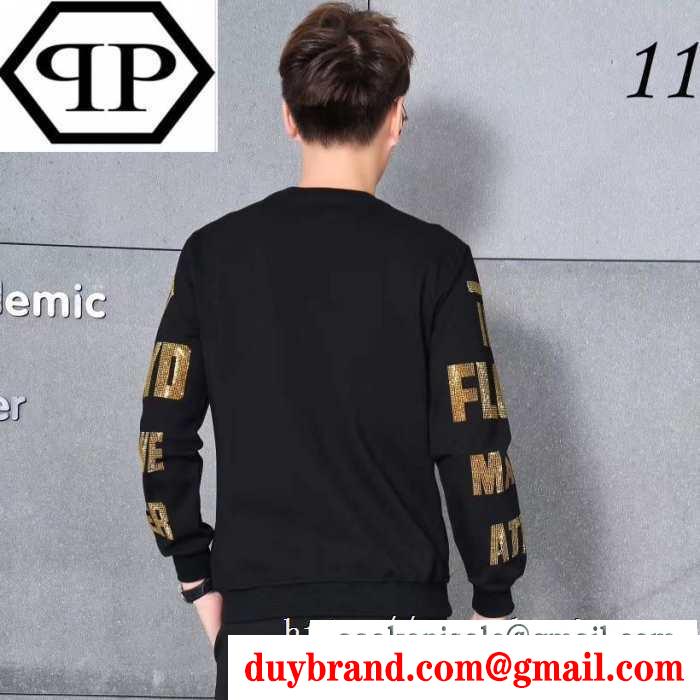 フィリッププレイン philipp plein プルオーバーパーカー 普段使いもオフィスもok 2019秋冬におすすめ着こなし
