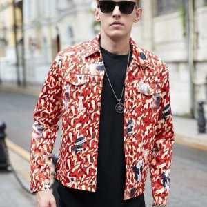 Louis Vuitton Louis Vuitton Denim Áo khoác dễ dàng Xu hướng được đề xuất vào mùa thu / mùa đông 2019 được đề xuất trên Louis Vuitton_ Thương hiệu giá rẻ 