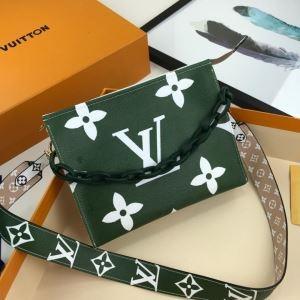 Louis Vuitton Louis Vuitton_ L...