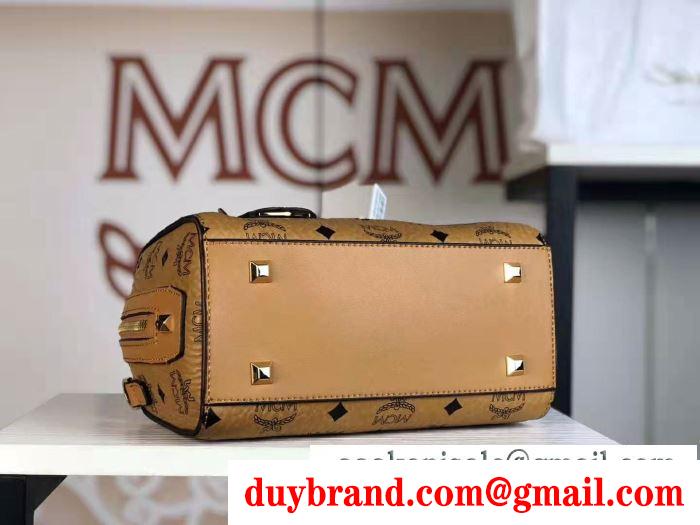 寒い季節を彩るアイテム エムシーエム mcm ハンドバッグ 4色可選 2019秋冬におすすめ着こなし