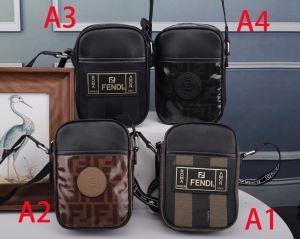 Nội dung mùa thu / mùa đông 2019 để cảm thấy ấm áp và ấm áp Fendi Fendi Túi chéo Túi 4 -Molored _ Fendi Fendi_ Thương hiệu giá rẻ 
