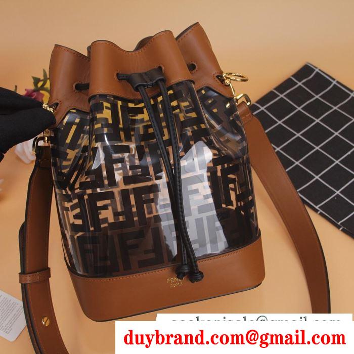 2019秋冬におしゃれな着こなし フェンディ fendi 斜め掛けバッグ 2色可選 最新秋冬トレント