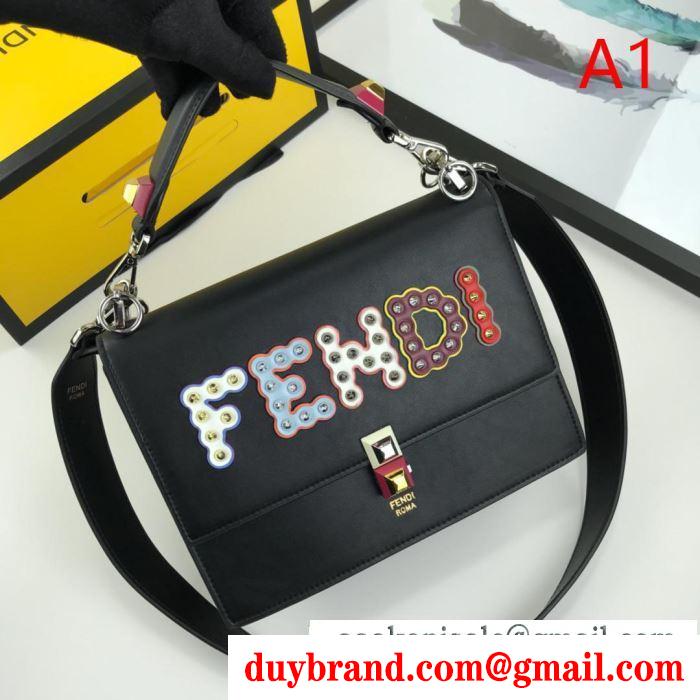 普段使いもオフィスもOK 2019秋冬におしゃれな着こなし フェンディ fendi ハンドバッグ 3色可選
