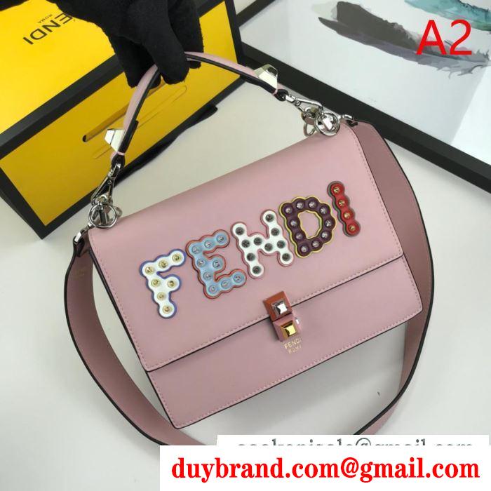 普段使いもオフィスもOK 2019秋冬におしゃれな着こなし フェンディ fendi ハンドバッグ 3色可選