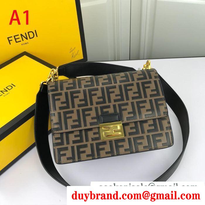 2019年秋冬最新のトレンド 冬で可愛くて楽チンな人気アイテム フェンディ fendi 斜め掛けバッグ 4色可選