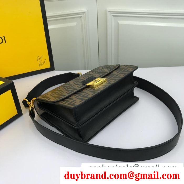 2019年秋冬最新のトレンド 冬で可愛くて楽チンな人気アイテム フェンディ fendi 斜め掛けバッグ 4色可選
