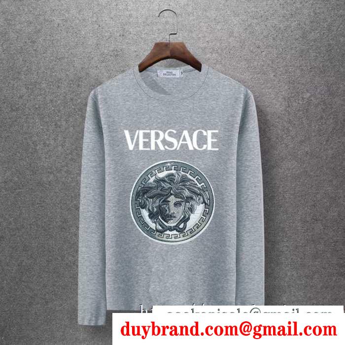 4色可選 長袖tシャツ 2019秋冬におすすめ着こなし 秋のコーデで使いやすい ヴェルサーチ versace