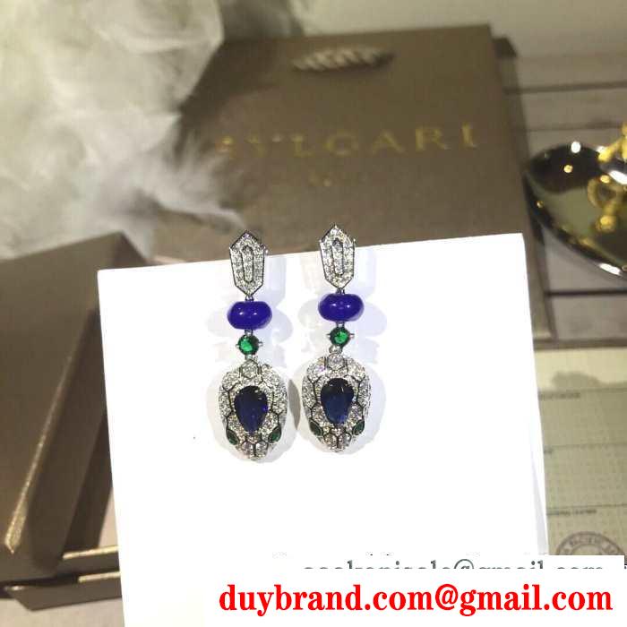 ピアス 程よい抜け感を演出 ブルガリ 冬で可愛くて楽チンな人気アイテム BVLGARI 秋冬っぽいスタイルを作り出す