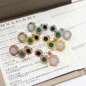 Hoa tai Mùa lạnh Đường Roy Road Vật phẩm Bulgari Bvlgari Bvlgari A Fall / Winter Corde với một lựa chọn tuyệt đẹp với bầu không khí giản dị như mùa thu và mùa đông