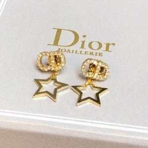 Dior Piercing Fall / Winter Fa...
