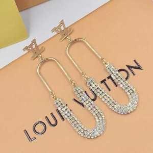 Louis Vuitton với một chiếc Lo...