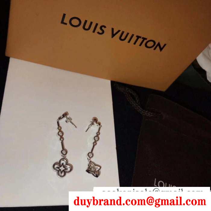 寒い季節を彩るアイテム  ルイ ヴィトン 秋めいたコーデに仕上げる  LOUIS VUITTON 簡単に秋冬の季節感をアップ ピアス