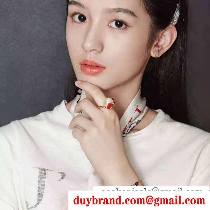 冬で可愛くて楽チンな人気アイテム ディオール dior 秋冬っぽいスタイルを作り出す リング/指輪 冬のおしゃれをレベルアップ